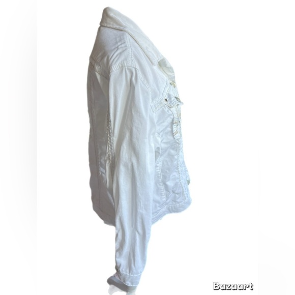 Ethyl White Denim Jean Jacket W/ Front Pockets Rhinestone Accents/Buttons - Picture 2 of 5